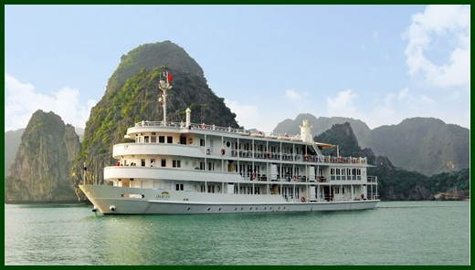 Halong Bay tour - Au Co junk cruise